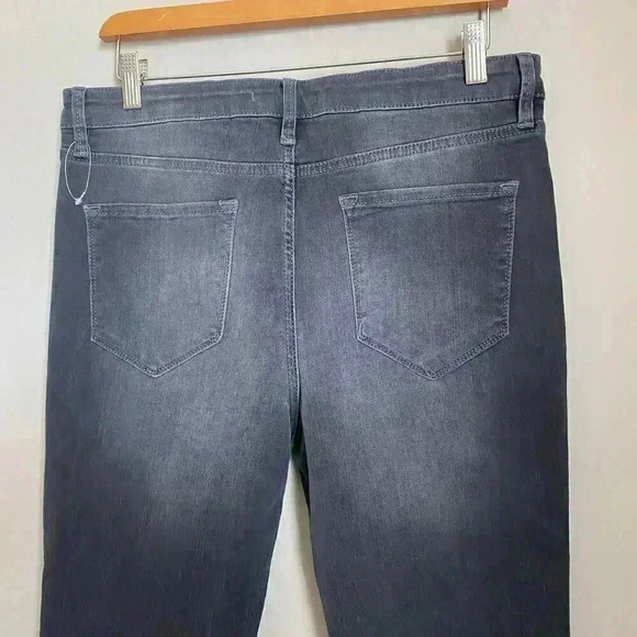 Free People High Rise Straight Frayed Crop Jean - Picture 12 of 13